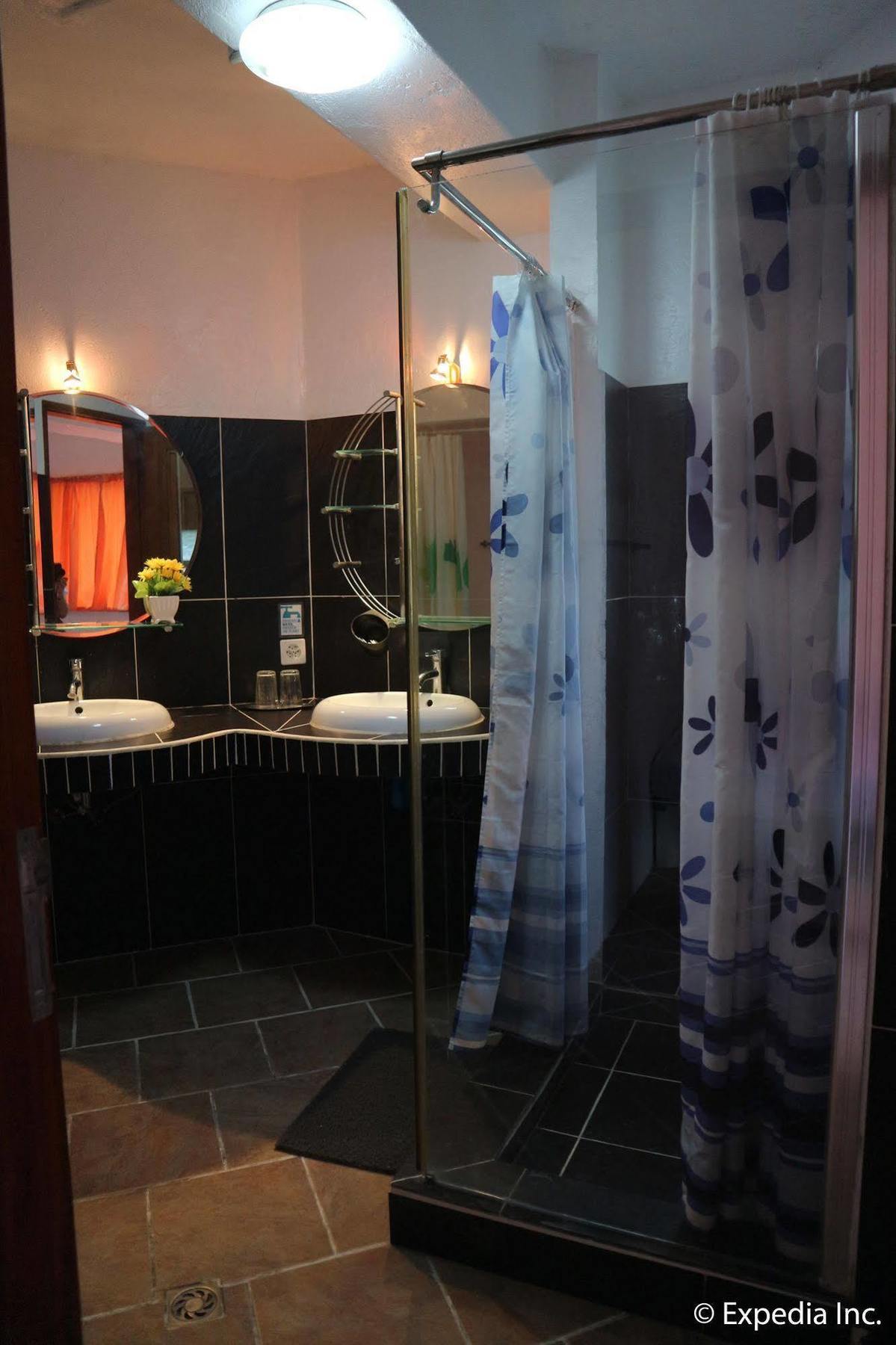 Отель Jayjays Club Boracay Balabag  Экстерьер фото